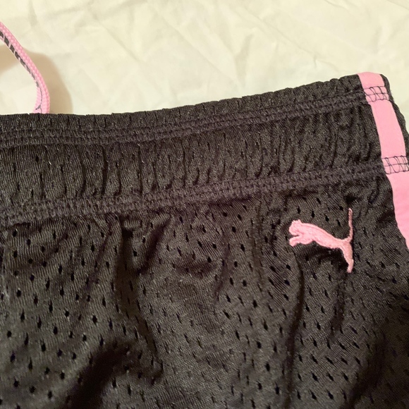 girls‎ L puma athletic shorts mesh black active - Picture 3 of 4